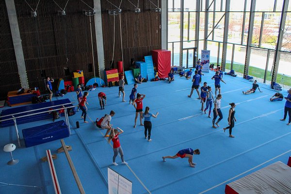 img00016.jpg