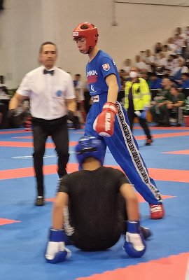 img00006.jpg