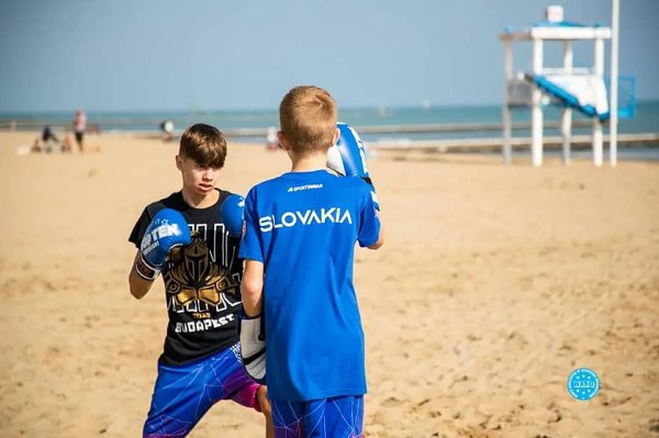 img00052.jpg